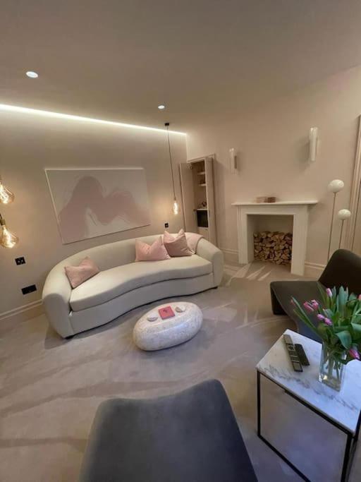 Luxury Georgian Apartment - 5 Minute Walk To Spa Bath Eksteriør bilde